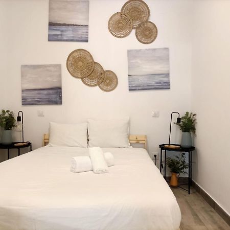 Apartamentos Jap Villaamil Madrid Esterno foto