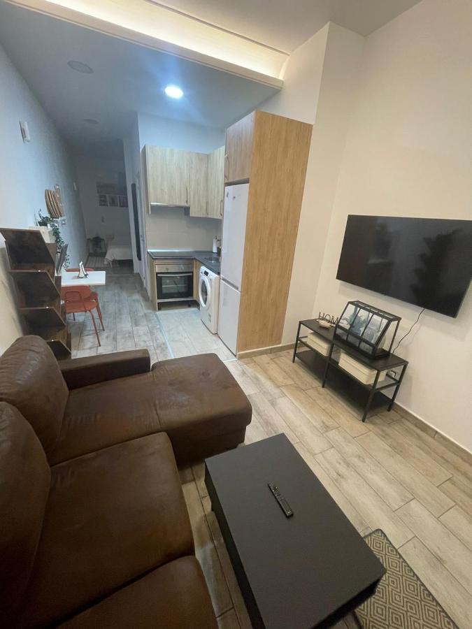 Apartamentos Jap Villaamil Madrid Esterno foto
